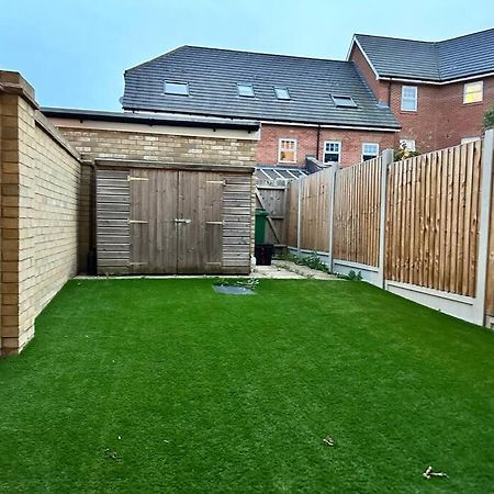 Serene Home Ideally Connected To Central London Bromley Esterno foto