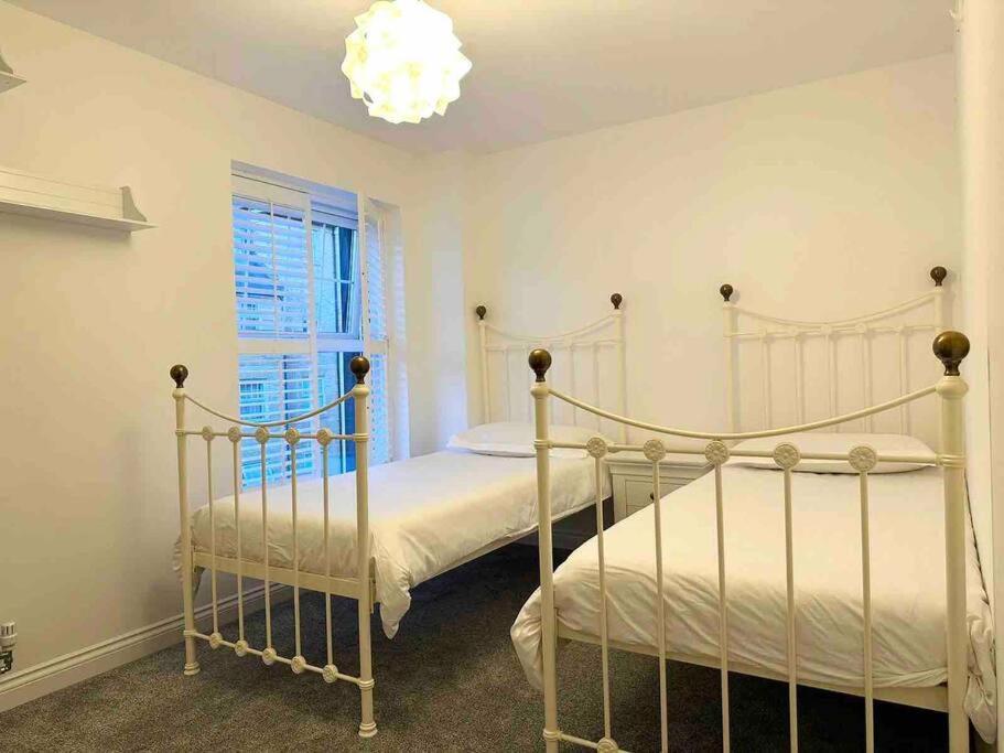 Serene Home Ideally Connected To Central London Bromley Esterno foto