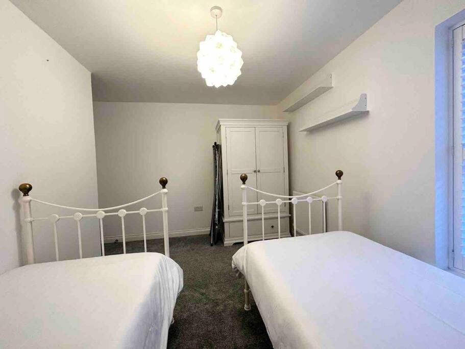 Serene Home Ideally Connected To Central London Bromley Esterno foto