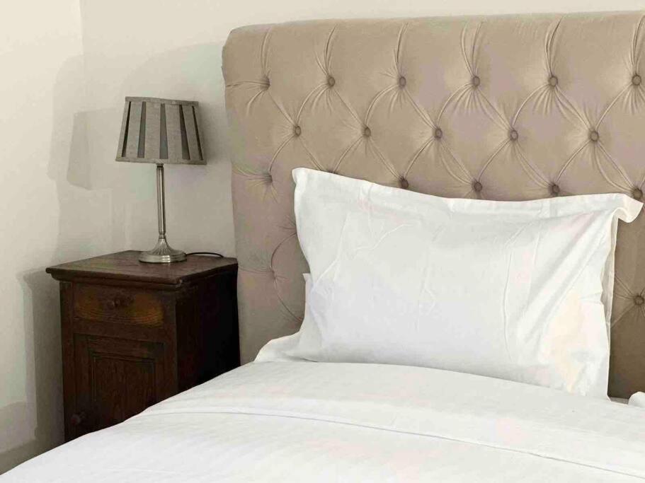 Serene Home Ideally Connected To Central London Bromley Esterno foto