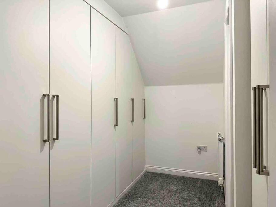 Serene Home Ideally Connected To Central London Bromley Esterno foto