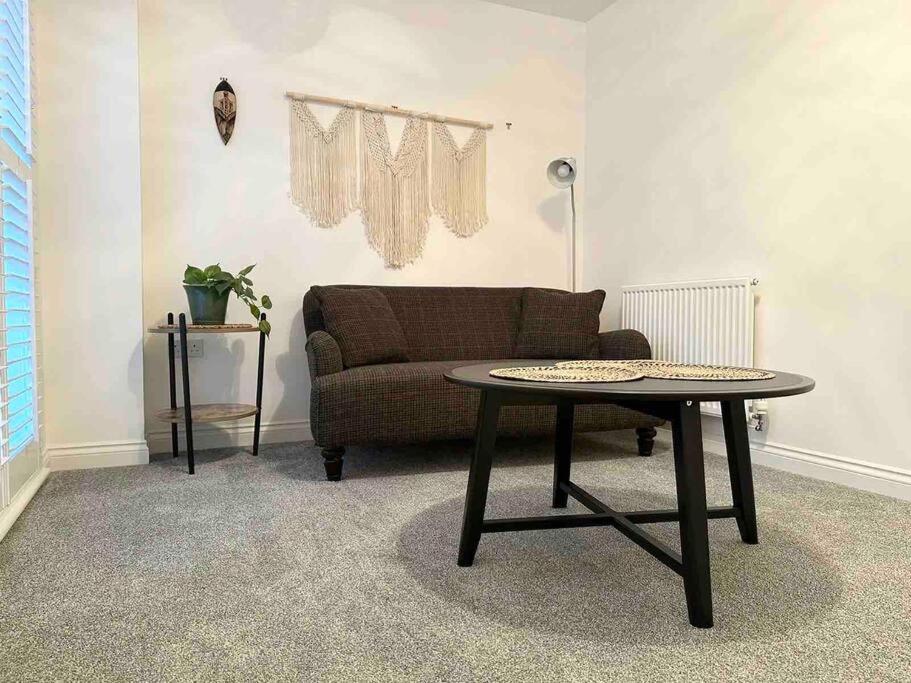 Serene Home Ideally Connected To Central London Bromley Esterno foto